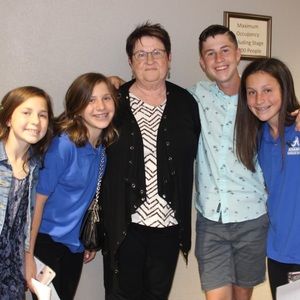 Meet your Posher, Lily